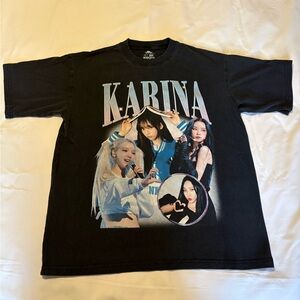 Vintage K-Pop Black Graphic Tee Size Medium